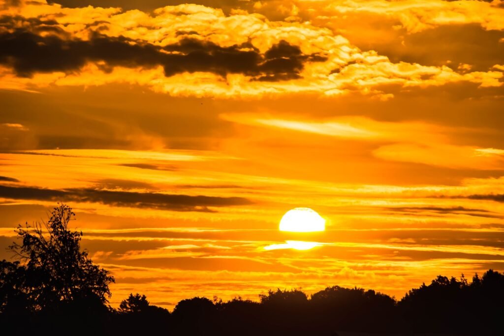 5 alerte meteo până luni seara: Temperaturi de până la 40 de grade și nopți tropicale