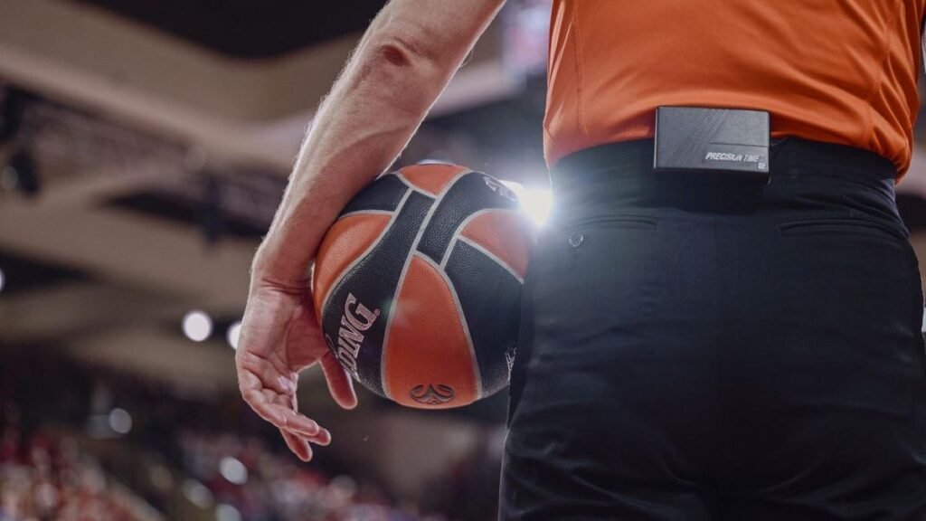 Americanul Deontae Hawkins va juca la Corona Brașov în sezonul 2025-2026 Americanul Deontae Hawkins va juca la Corona Brașov în sezonul 2025-2026