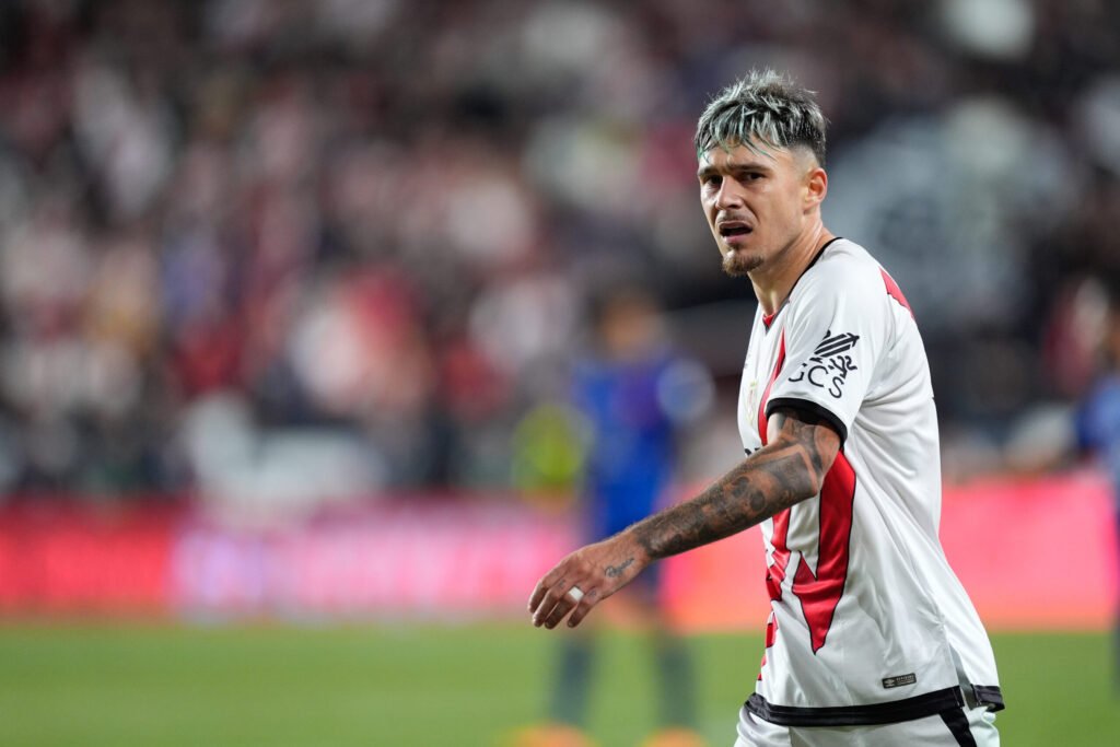 Andrei Rațiu, debut perfect cu Rayo Vallecano în La Liga, învingând pe Girona în deplasare