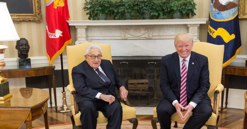 Care sunt principiile după care se ghidează Trump în războiul cu Ucraina. Cine a fost mentorul care l-a influențat în politica externă