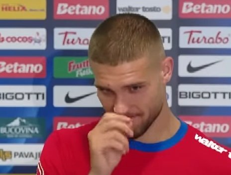 ”Ce înseamnă lacrimile alea? Nu mai știa să țină sabia” ”Ce înseamnă lacrimile alea? Nu mai știa să țină sabia”