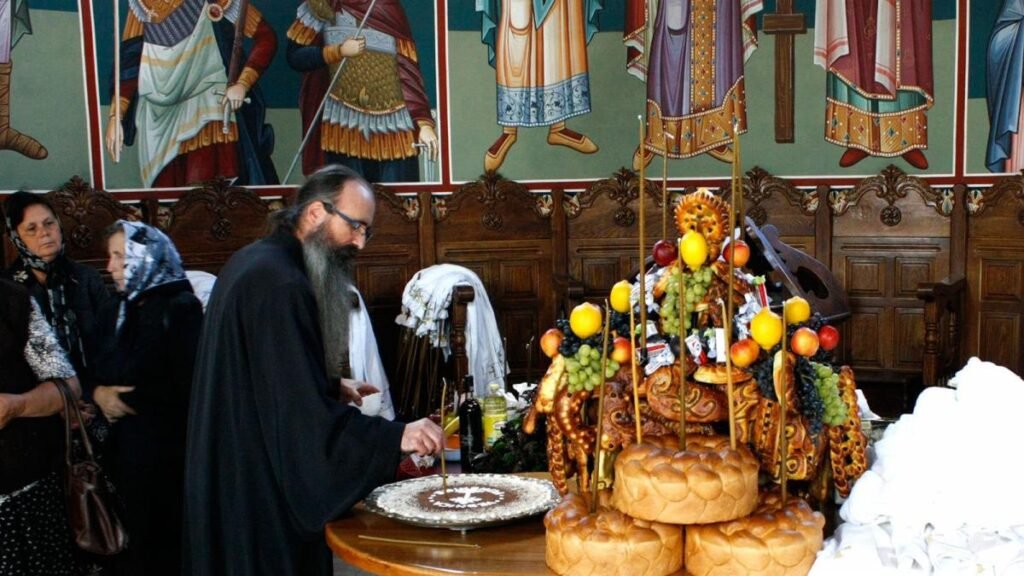 Ce înțelesuri a avut inițial cuvântul „parastas”