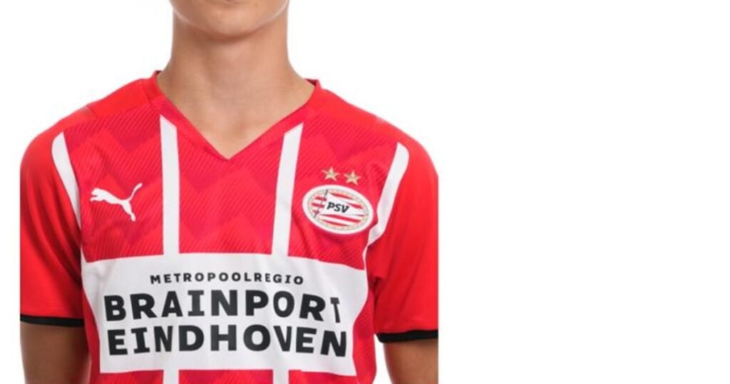 Cine a fost românul care a activat la academia clubului PSV Eindhoven, înainte ca Man să semneze cu prima echipă Cine a fost românul care a activat la academia clubului PSV Eindhoven, înainte ca Man să semneze cu prima echipă