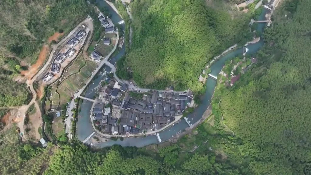 Comerțul exterior al Chinei în prima jumătate a anului 2025 Comerțul exterior al Chinei în prima jumătate a anului 2025