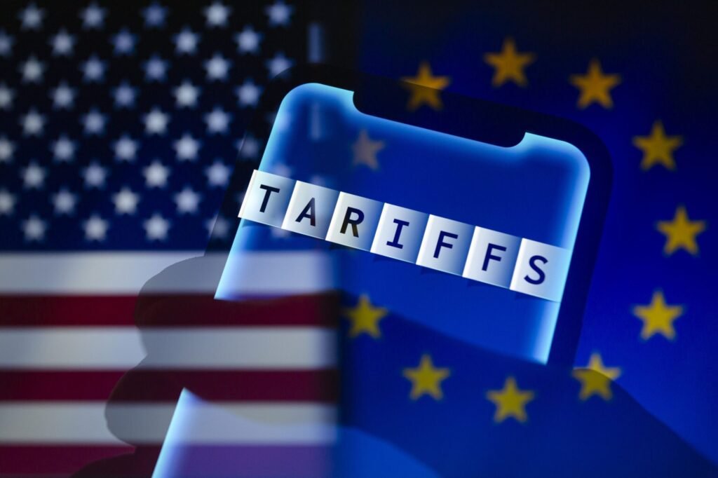 Comisia Europeană, nedumerită de întârzierea aplicării de către SUA a acordului comercial convenit