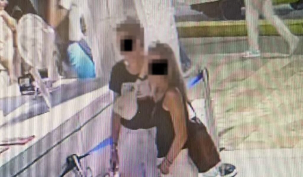 Două turiste care nu au plătit în Italia, surprinse pe camerele de supraveghere