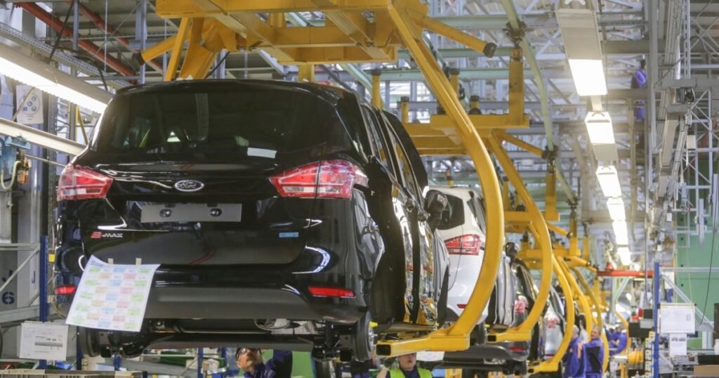 Economia României a crescut cu 0,3% în primul semestru din 2025, față de aceeași perioadă din 2024. Previziuni rezervate ale specialiștilor Economia României a crescut cu 0,3% în primul semestru din 2025, față de aceeași perioadă din 2024. Previziuni rezervate ale specialiștilor