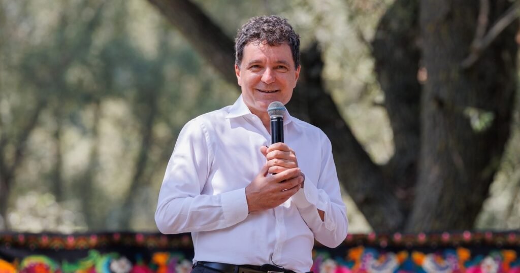Filmare virală cu Nicușor Dan. Cum a reacționat când a fost prezentat drept George Simion