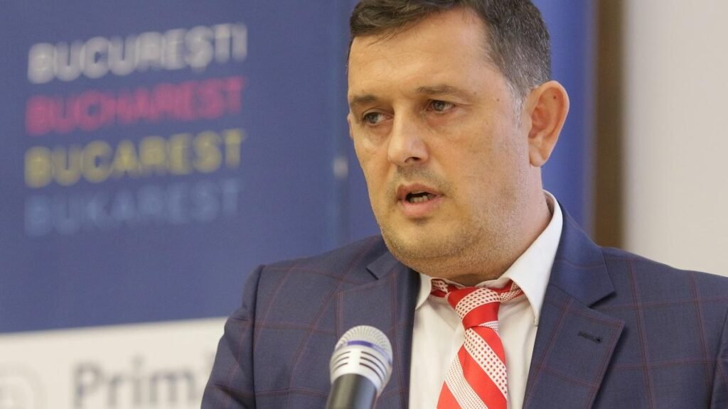 Gheorghe Piperea acuză Guvernul Bolojan că ocolește democrația cu cele 6 pachete de austeritate Gheorghe Piperea acuză Guvernul Bolojan că ocolește democrația cu cele 6 pachete de austeritate