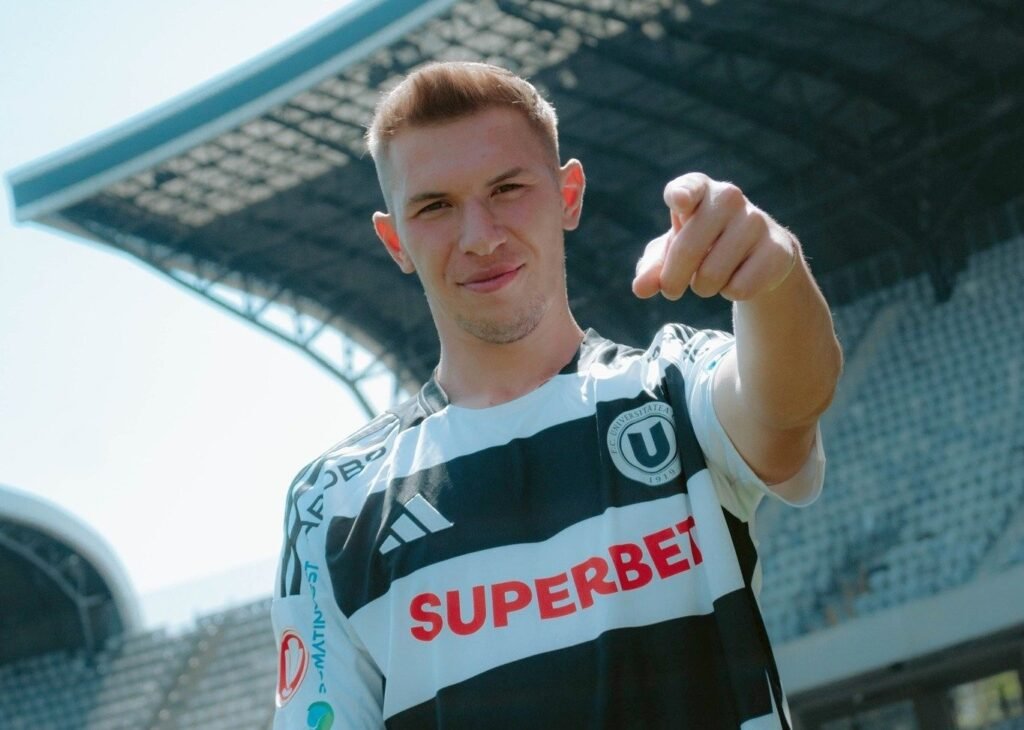 Încă o plecare de la FCSB. Andrei Gheorghiță va evolua în tricoul Universității Cluj