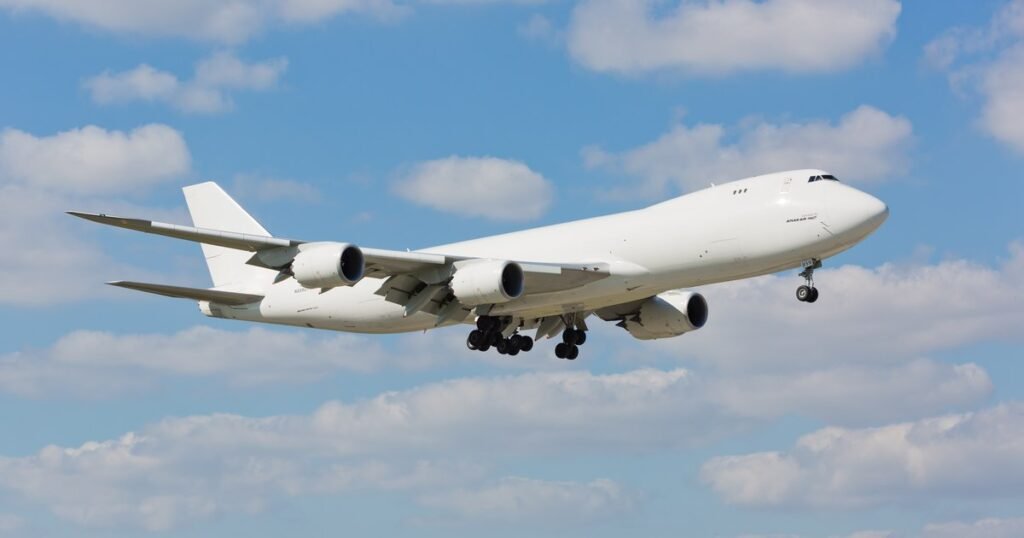 Încălzirea globală crește riscul de turbulențe aeriene, avertizează experții Încălzirea globală crește riscul de turbulențe aeriene, avertizează experții