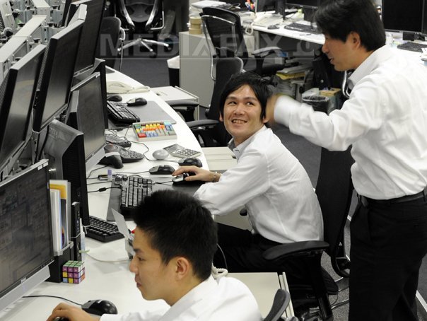 Indicele Nikkei atinge un record după anunțul lui Trump privind tarifele Chinei Bursa din Tokyo: Indicele Nikkei atinge un record după anunțul lui Trump privind tarifele Chinei