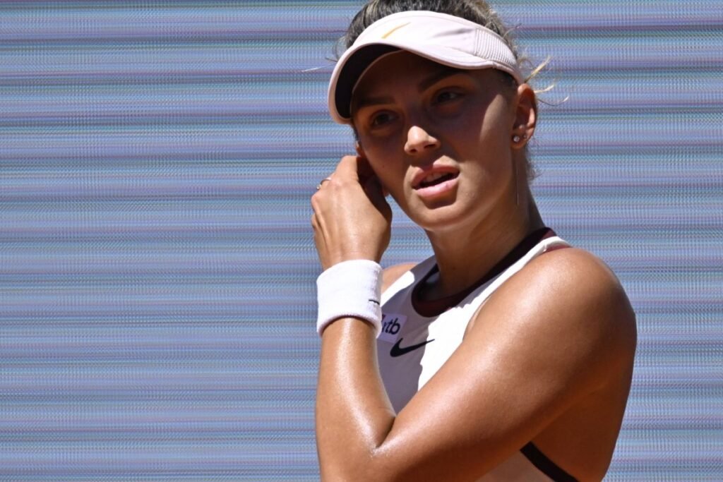Jaqueline Cristian s-a oprit în turul 3 la US Open » Învinsă în decisiv de finalista de la Wimbledon! Cu ce se alege românca