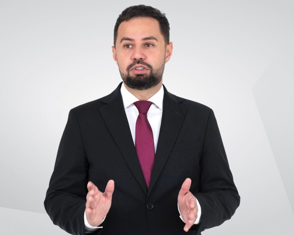 Microbuz școlar la preț de Lamborghini! CJ să explice cum s-a derulat licitația Microbuz școlar la preț de Lamborghini! CJ să explice cum s-a derulat licitația