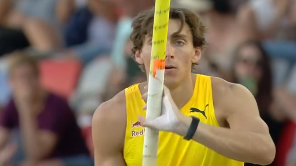 Mondo Duplantis, nou record mondial la săritura cu prăjina