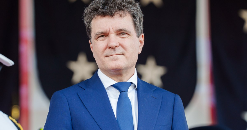 Nicușor Dan anunță când se întâlnește cu Trump în SUA. Oana Ţoiu merge la Chicago în septembrie, pentru a pregăti vizita