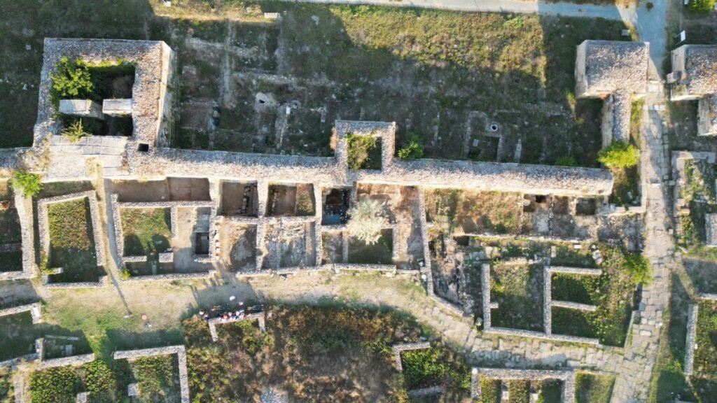 O casă romană somptuoasă a scos la iveală uluitoarea comoară