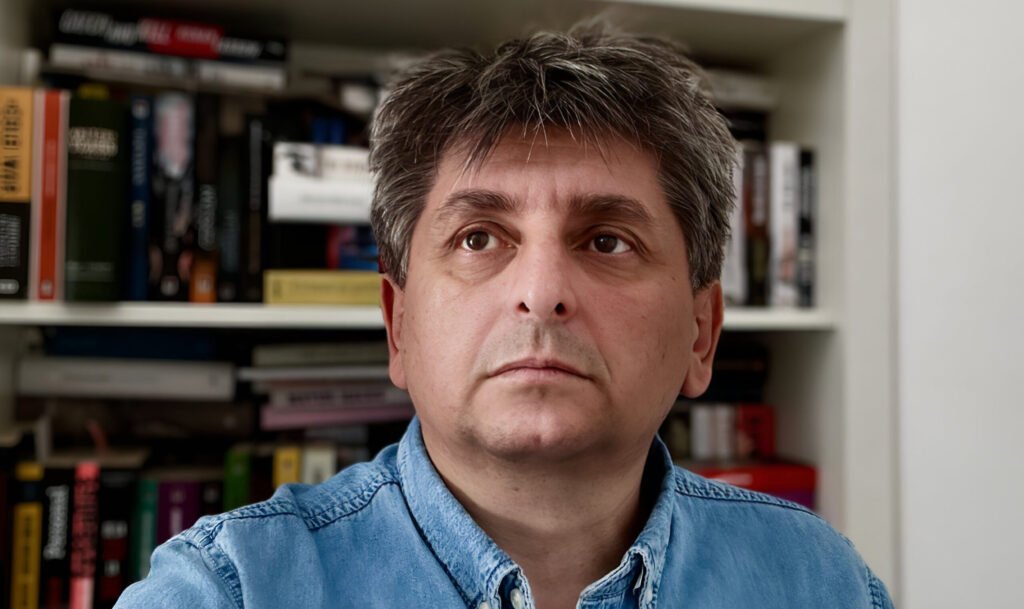 Cât de vulnerabilă e România? Dușmanul din interior și cum ne-a adormit Rusia Partidul stat a sucombat. De ce PSD nu va ieși de la guvernare și care a fost adevăratul motiv al supărării de la înmormântarea lui Ion Iliescu