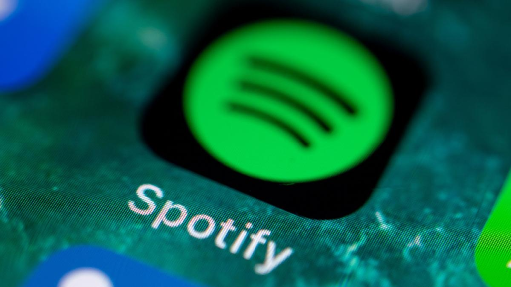 Serviciile de streaming scumpe și fragmentate readuc pirateria în prim-plan Serviciile de streaming scumpe și fragmentate readuc pirateria în prim-plan