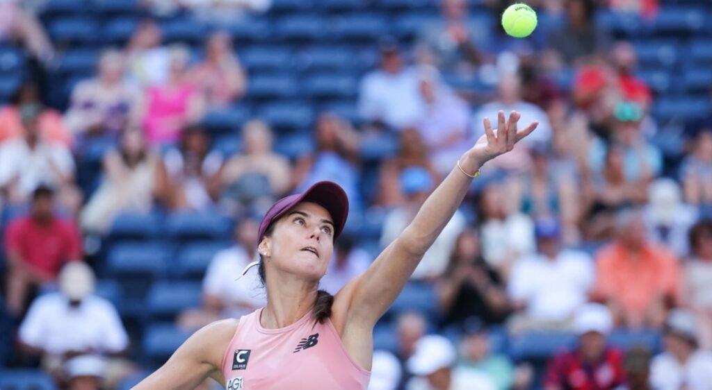 Sorana Cîrstea avansează în optimi la Cincinnati după o revenire spectaculoasă
