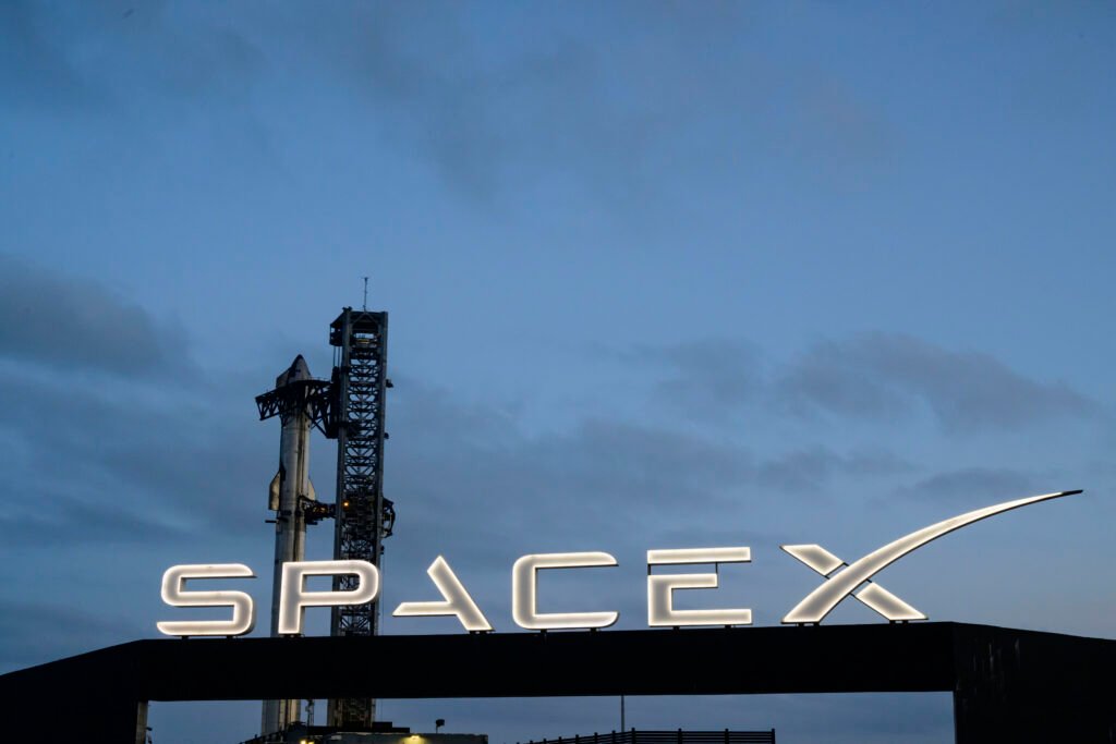 SpaceX amână lansarea unei rachete Starship din cauza vremii nefavorabile SpaceX amână lansarea unei rachete Starship din cauza vremii nefavorabile