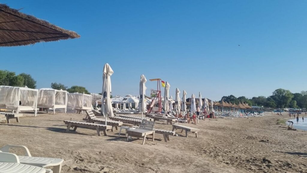 Temperaturi mai mari decât cele normale până la mijlocul lui septembrie