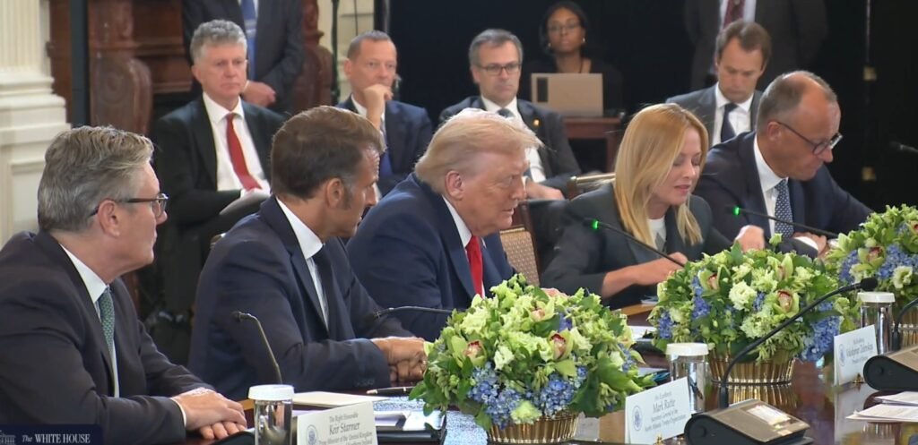 Toată lumea lucrează pentru același obiectiv