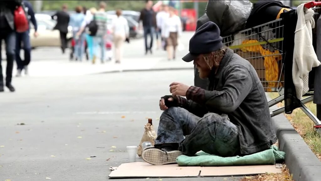 Trump alungă oamenii fără adăpost de pe străzile din Washington: Trebuie să plece imediat! Trump alungă oamenii fără adăpost de pe străzile din Washington: Trebuie să plece imediat!