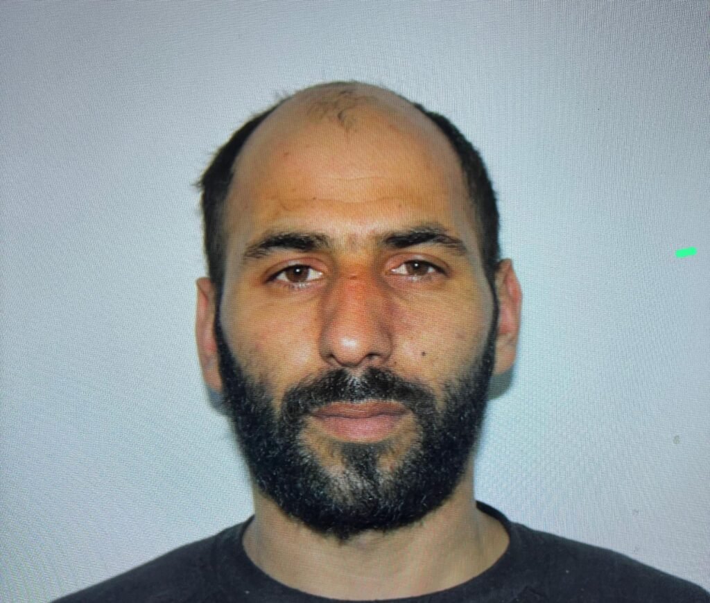 Un bărbat de 32 de ani din Prahova este căutat de poliție