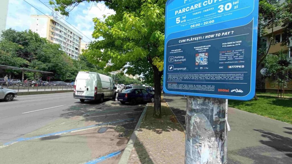 Un patron de 79 de ani, cu 1 angajat, montează indicatoare rutiere de 1,5 milioane lei în București