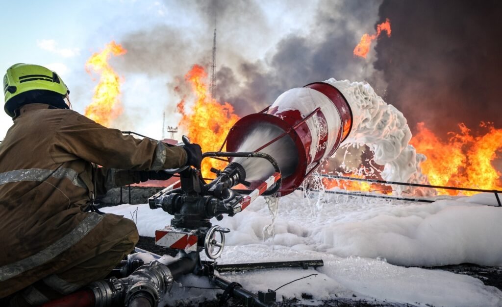 Ziua 1274 Flăcări peste Dunăre. Ucrainenii au tăiat curentul în Zaporojie. Rușii, lăsați fără un sistem de rachete valoros