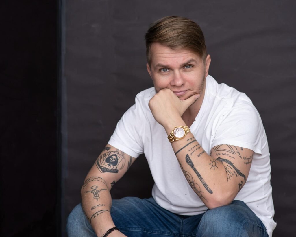 Câți bani primesc pe zi actorii care joacă în filmele lui Codin Maticiuc: „Florin Piersic a venit gratis”