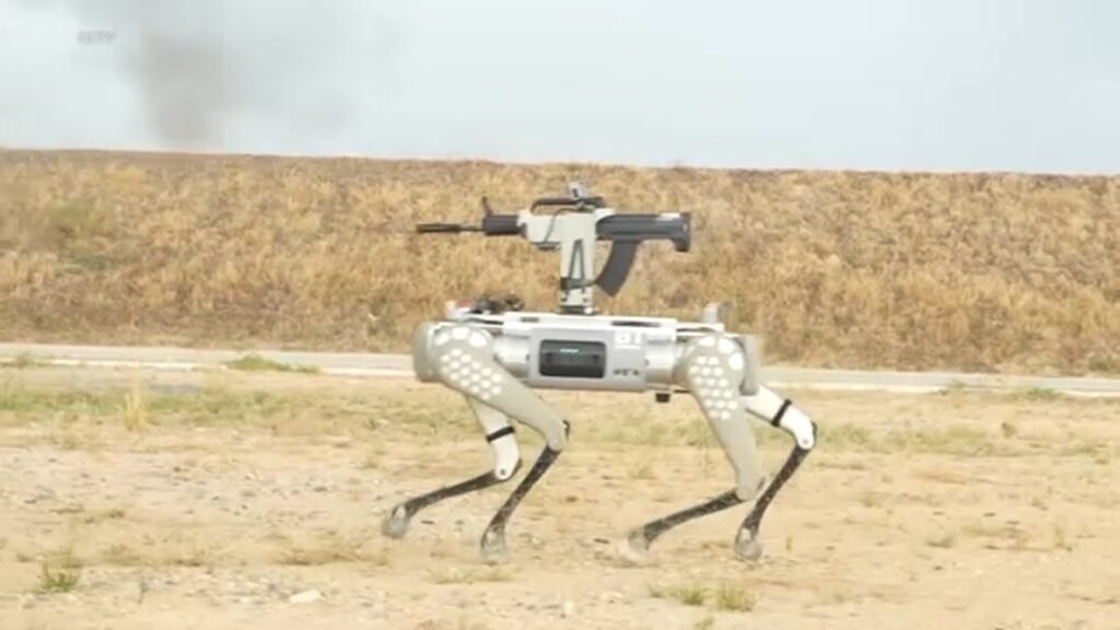 Câini roboți au fost antrenați pe teritoriul Rusiei în exercițiul trilateral China-Rusia-Mongolia