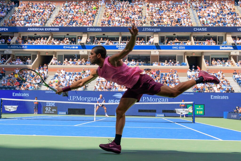 Carlos Alcaraz s-a calificat în semifinalele US Open după o victorie clară cu Jiri Lehecka