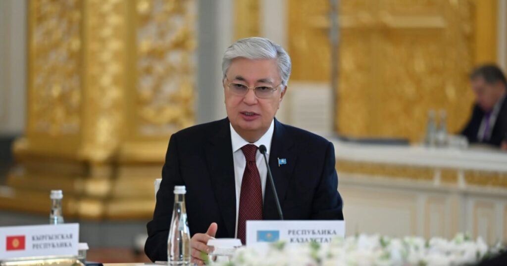 Comerț cu avioane și locomotive. Trump a aprobat tranzacții în valoare de 12 miliarde de dolari cu Uzbekistan și Kazahstan Comerț cu avioane și locomotive. Trump a aprobat tranzacții în valoare de 12 miliarde de dolari cu Uzbekistan și Kazahstan