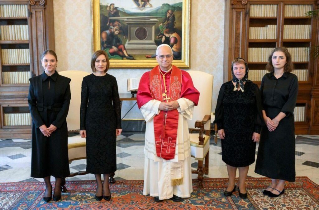 Controverse după vizita la Vatican a Maiei Sandu