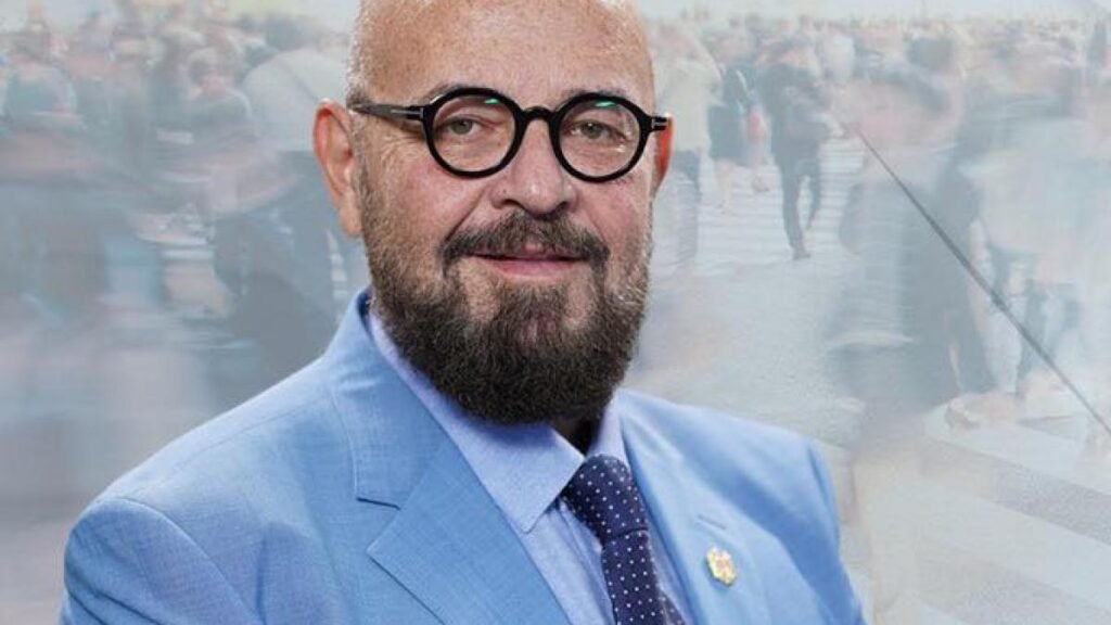 Cristian Piedone își lansează partidul în 29 septembrie la Sala Palatului