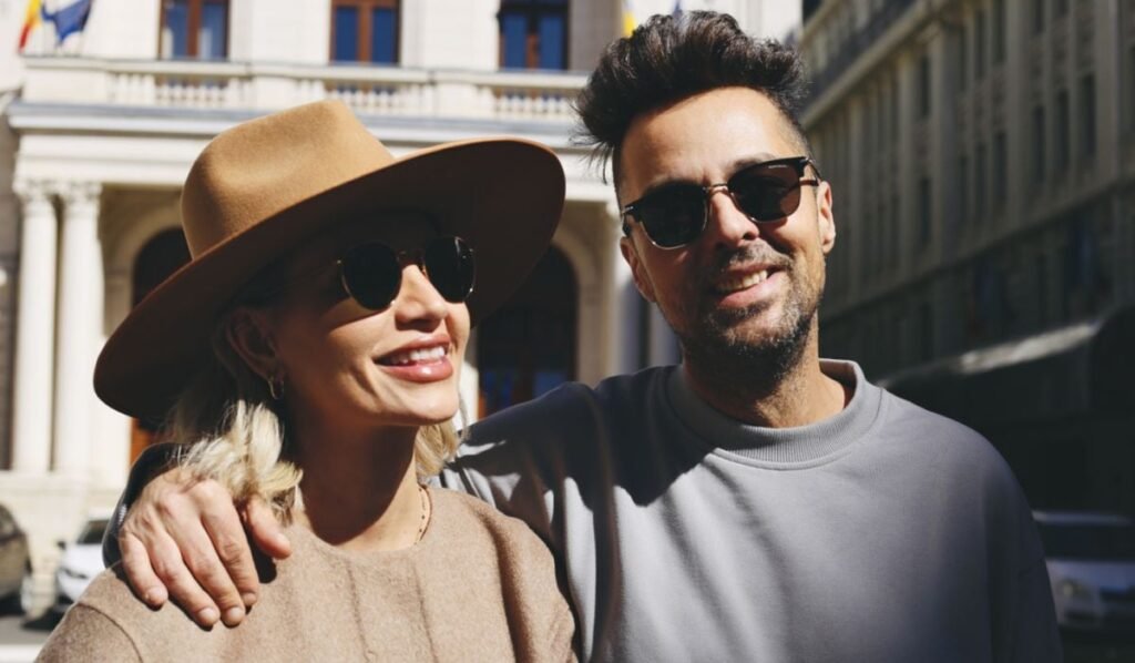 Cum își caracterizează Tudor Ionescu de la Fly Project soția la 10 ani de la nuntă: „Suportul meu”