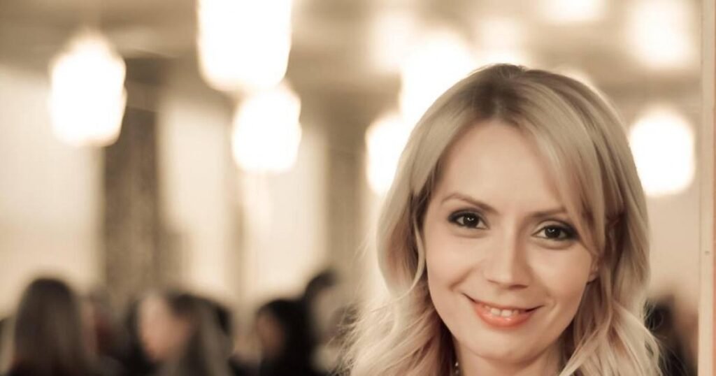 Daciana Sârbu, detalii despre noul iubit tatuat și înalt: „Nu mă ascund, nu mint, sunt bine, liniștită”. Ce spune despre căsătorie Daciana Sârbu, detalii despre noul iubit tatuat și înalt: „Nu mă ascund, nu mint, sunt bine, liniștită”. Ce spune despre căsătorie