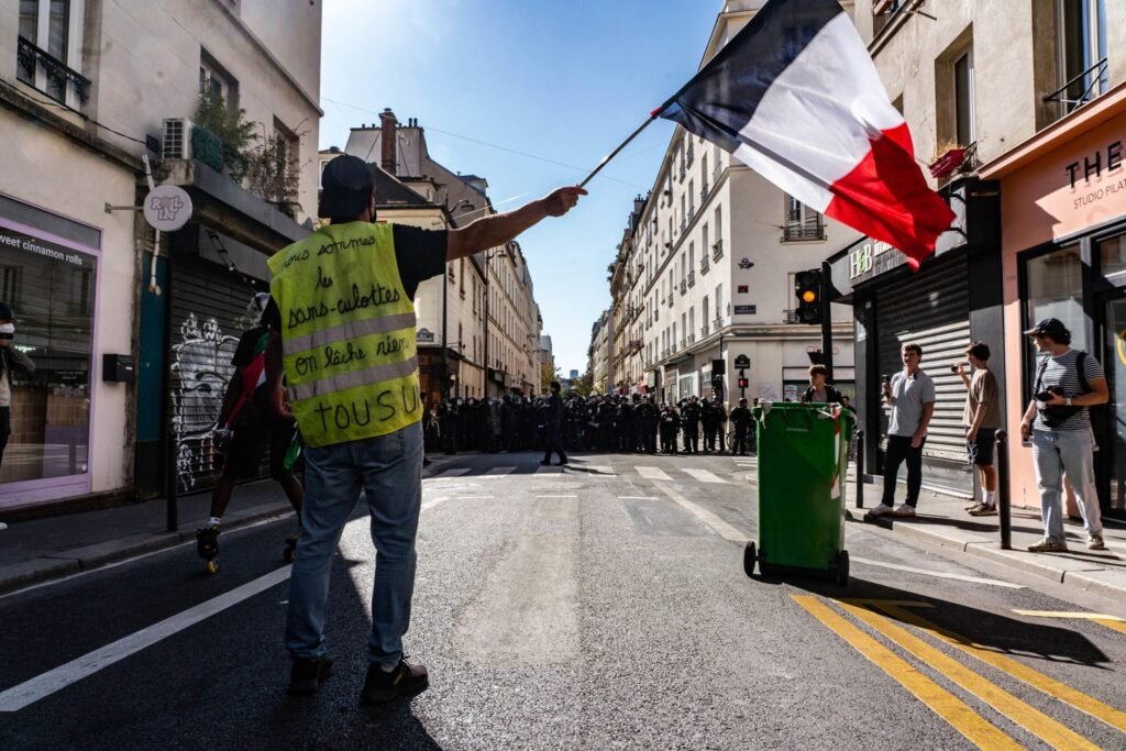 De ce riscă Franța să devină „bolnavul Europei”