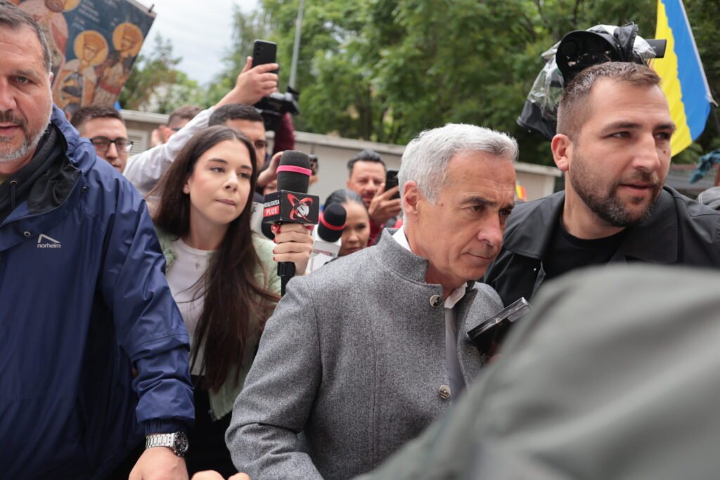 Declarațiile lui Georgescu sunt un discurs politic. El are calitatea de acuzat pentru infracțiuni grave Declarațiile lui Georgescu sunt un discurs politic. El are calitatea de acuzat pentru infracțiuni grave