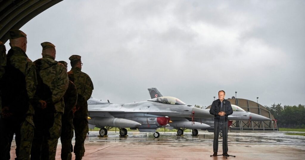 Drone în Polonia | Țări est-europene din NATO limitează traficul aerian după incursiunea dronelor rusești în Polonia Drone în Polonia | Țări est-europene din NATO limitează traficul aerian după incursiunea dronelor rusești în Polonia