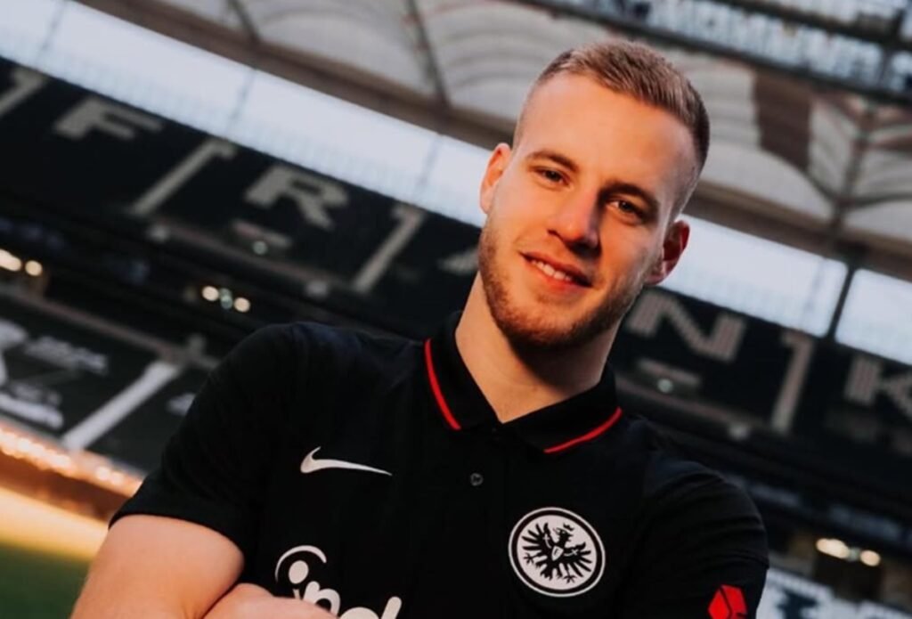 FCSB, ofertă de un milion de euro pentru un fundaș din Bundesliga: Campioana pregătește un transfer surprinzător