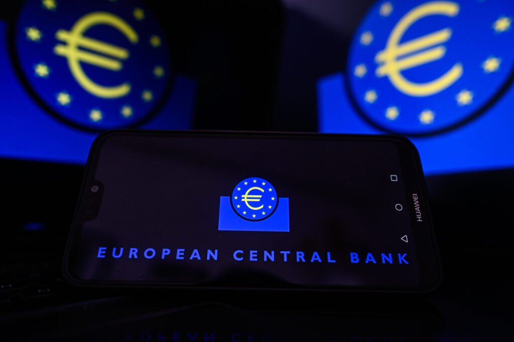 Inflația din zona euro trece de 2%. BCE e pregătită să mențină dobânzile