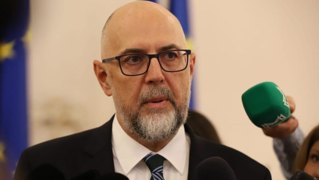 Kelemen Hunor, în cazul în care CCR respinge reforma pensiilor speciale: „Legitimitatea coaliţiei va fi extrem de şubrezită”