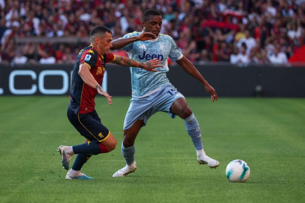 Nicolae Stanciu, pedepsit la Genoa