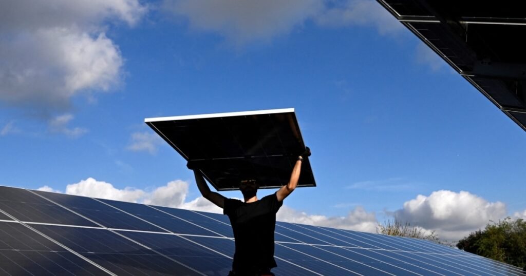 Nu ar trebui să ne mulăm consumul după producție Nu ar trebui să ne mulăm consumul după producție