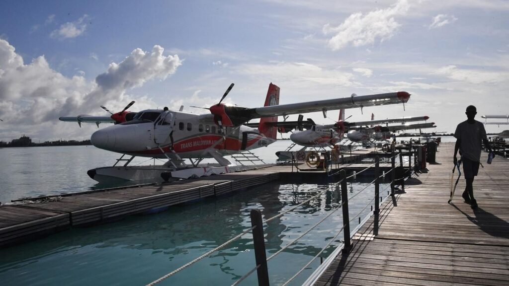 Numărul mare de incendii forestiere crește cererea pentru hidroavionul creat de De Havilland Canada