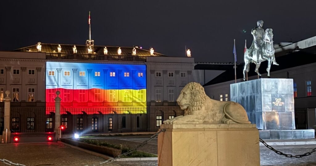 O dronă a zburat în zona palatului prezidențial din Polonia. Autoritățile au reținut doi bărbați din Belarus