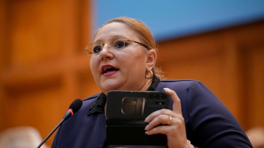 O încercare jalnică de a mă intimida și reduce la tăcere O încercare jalnică de a mă intimida și reduce la tăcere